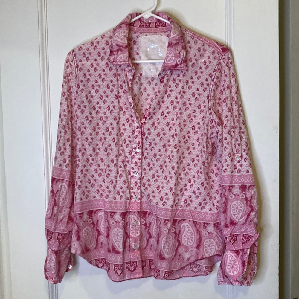 Pink Soft cotton button down blouse, pink pattern, sleeve roll up button, size M